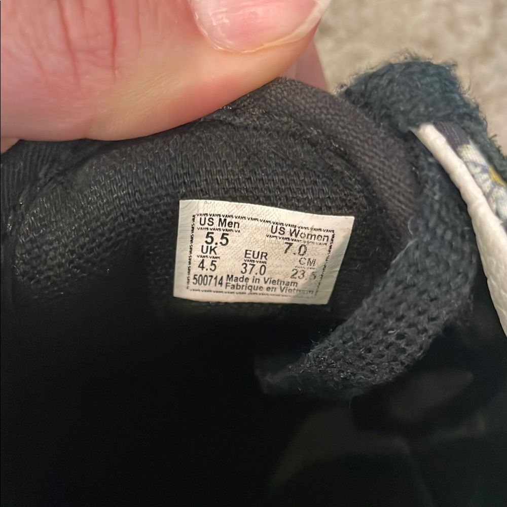 Floral Black Vans - Picture 5 of 6